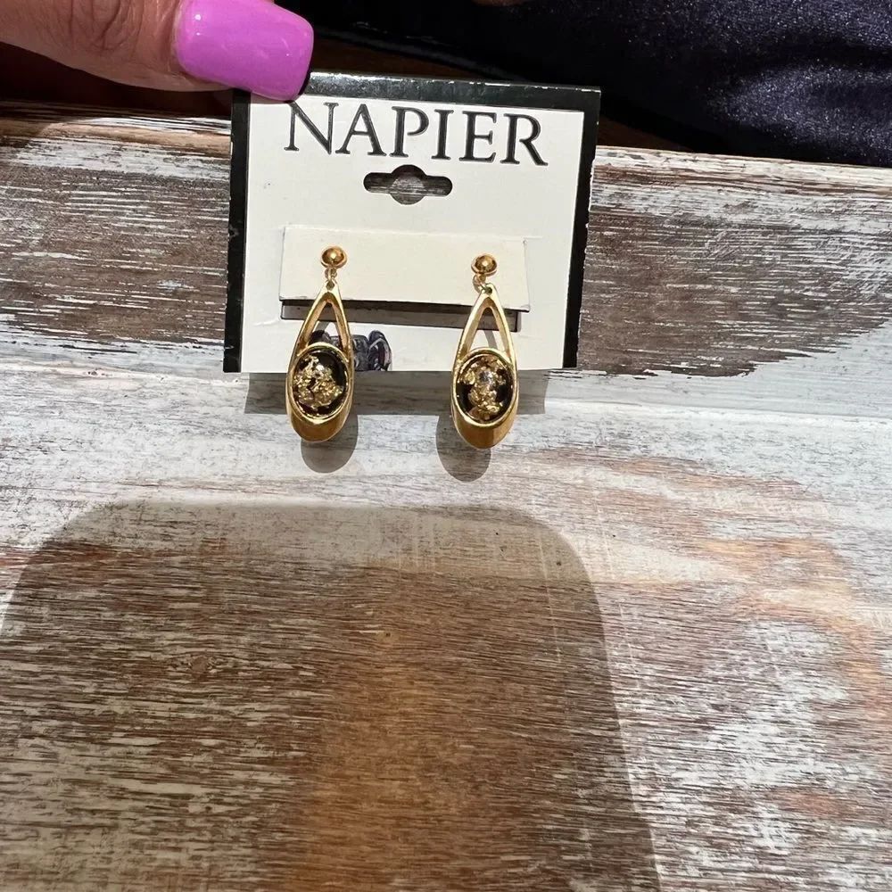 🆕 NAPIER WITH BLACK AND GOLD FOILS EARRINGS